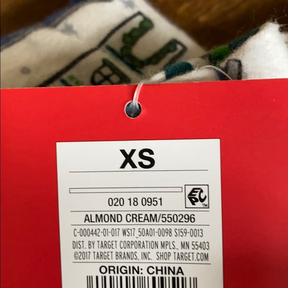 Target Wondershop Flannel PJ’s - Picture 3 of 5